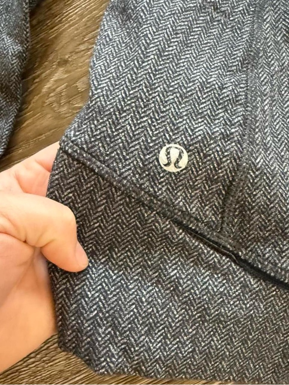 Lululemon Think Fast Pullover - Picture 7 of 8